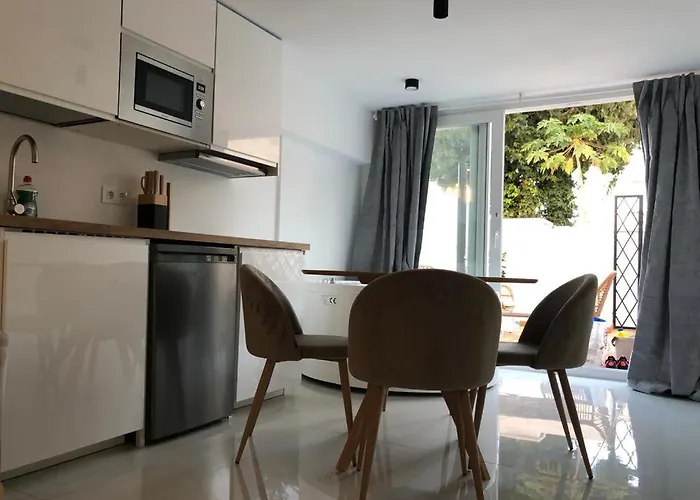 Playamar Con Jacuzzi *