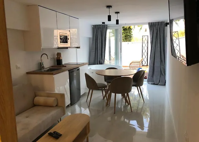 Playamar Con Jacuzzi Διαμέρισμα